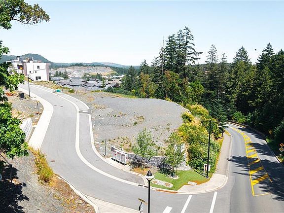 2nd image of 2230 Archer Gate