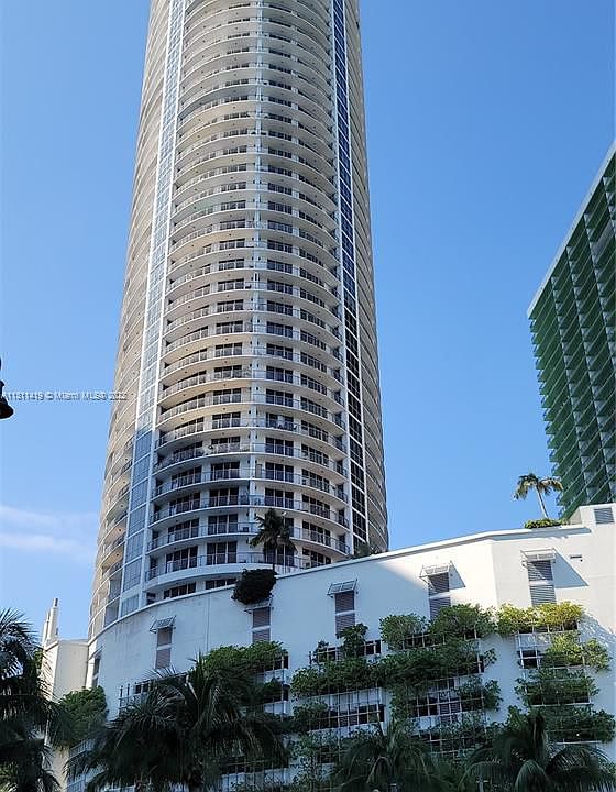 1st image of 1750 N Bayshore Dr APT 5508
