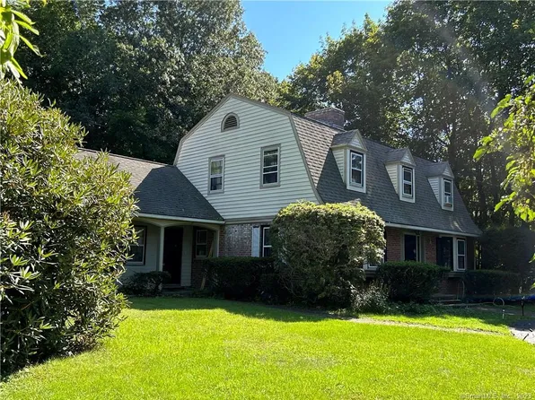 101 Buttonball Road, Orange, CT 06477