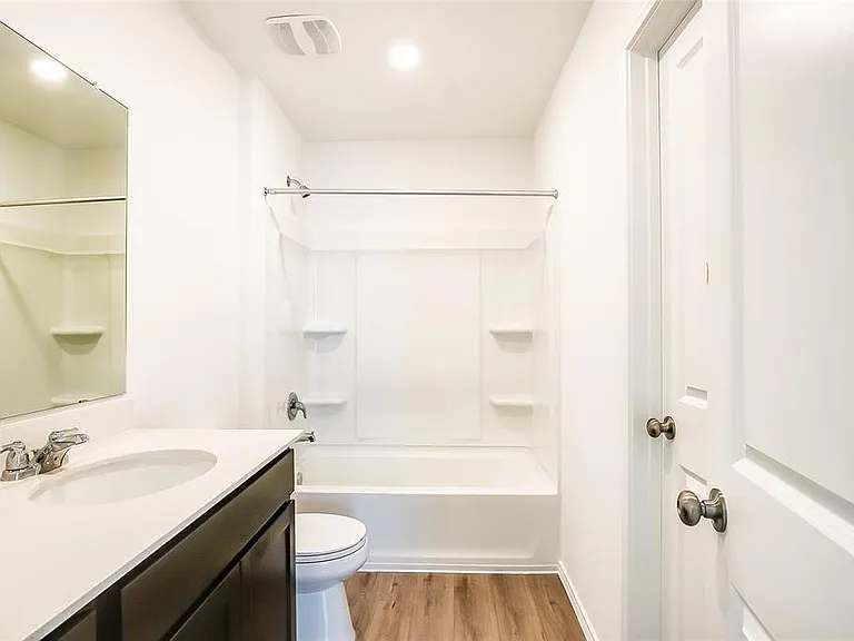 1133 Largemouth Ln — Photo 10