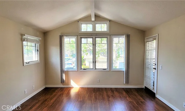 2764 Heritage Dr — Photo 8