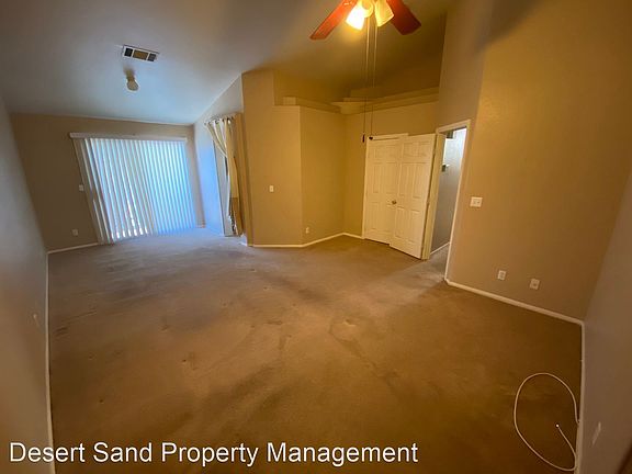 5th image of 4715 Carefree Dr