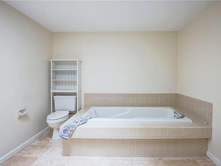 4836 Huntwood Path — Photo 14
