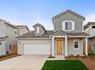 380 Huckleberry Rd S, Madera, CA 93636