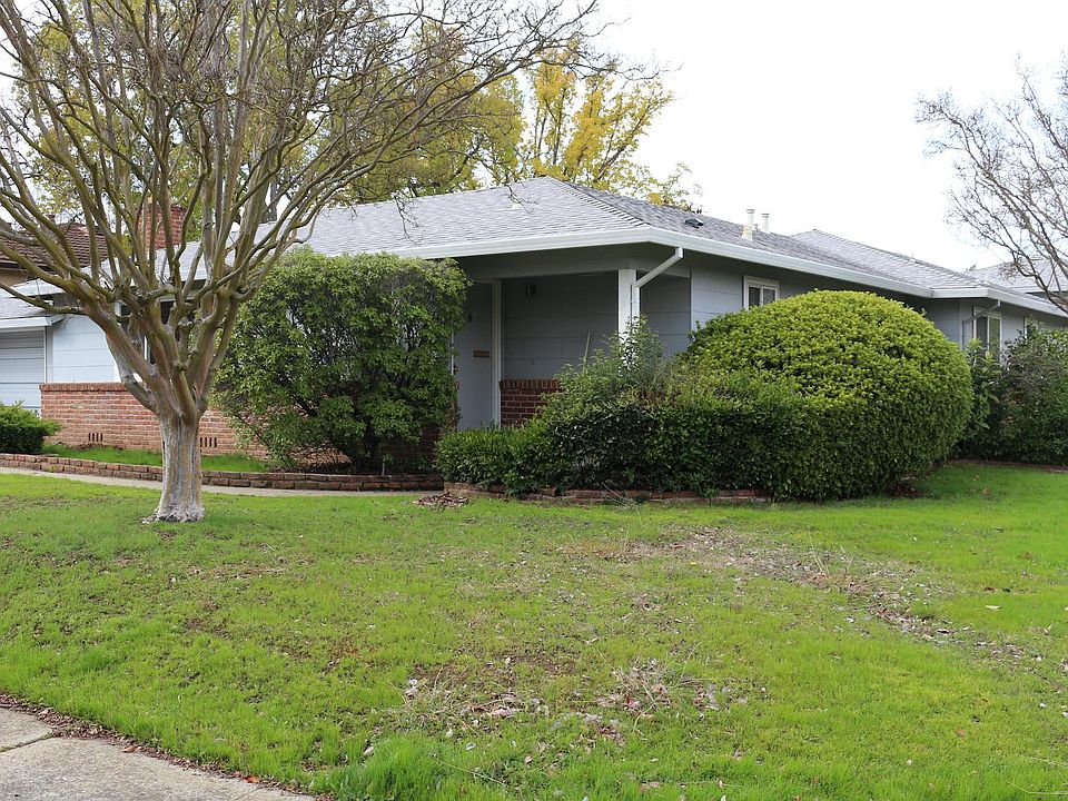 1st image of 1261 41st Ave