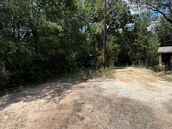 3rd image of 0 Oxford Dr