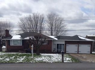 1109 Woodrow St, New Castle, PA