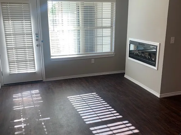 6108 Abrams Rd APT 208, Dallas, TX 75231