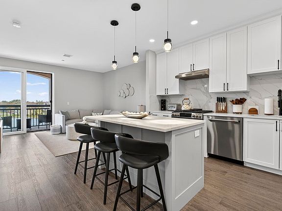 3rd image of 18 Artisan Drive #404