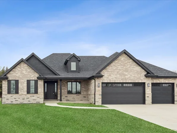 20330 Port Washington Ct, Frankfort, IL 60423