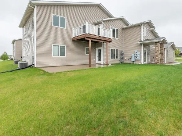 1780 Calgary #6, Bismarck, ND 58503