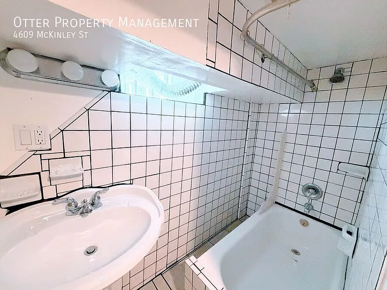 4609 McKinley St — Photo 38