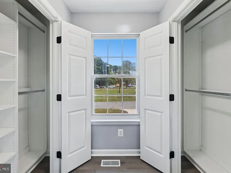 6901 Mumford St — Photo 10