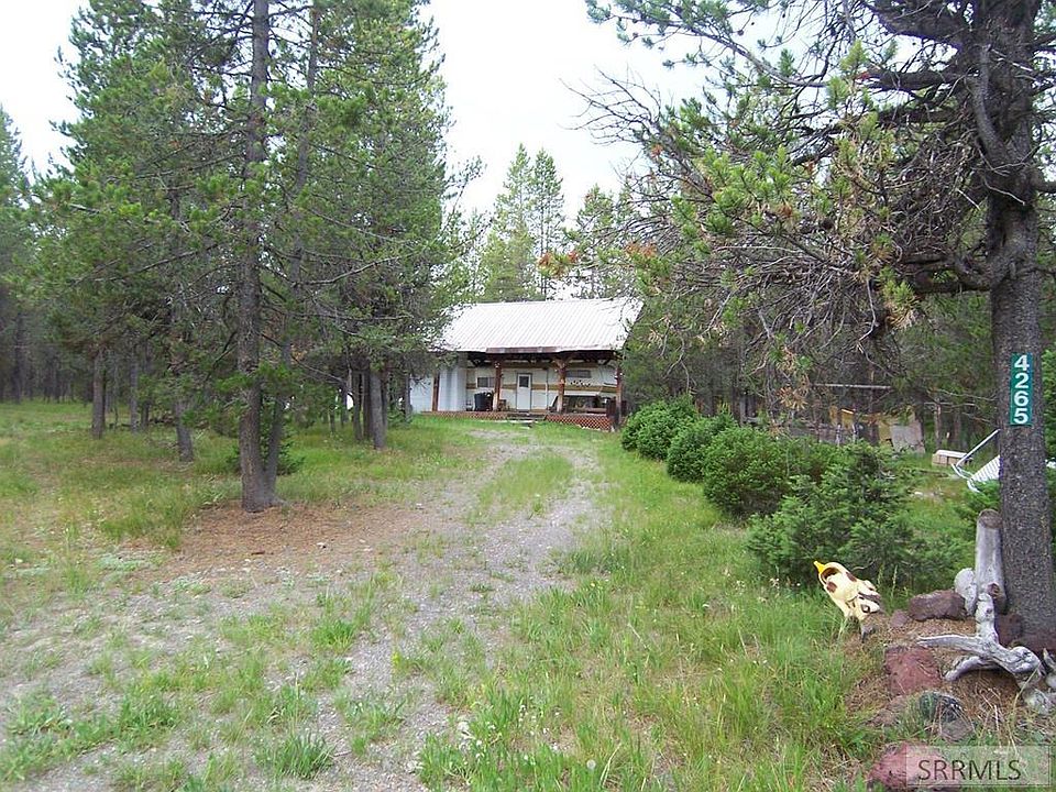 1st image of 4265 Carlson Ln