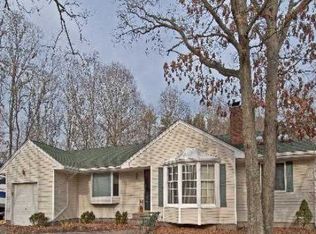 91 Gibbs Pond Rd, Nesconset, NY 11767