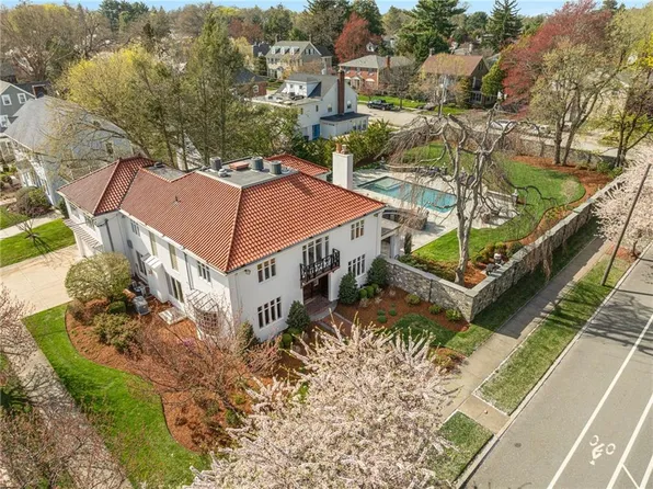 470 Blackstone Blvd, Providence, RI 02906