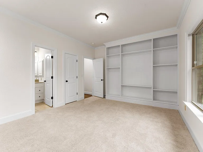 7307 Roseland Ave — Photo 32