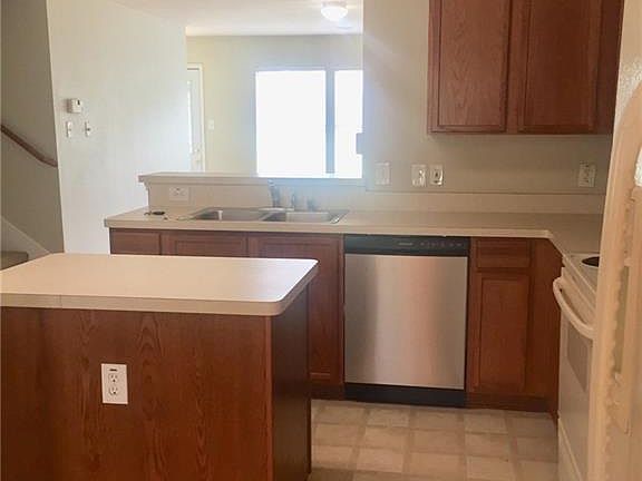 3rd image of 9004 Tumbleweed Dr