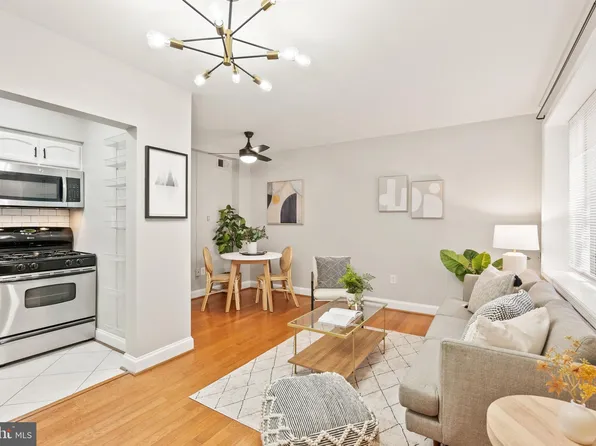 718 Park Rd NW APT 1, Washington, DC 20010
