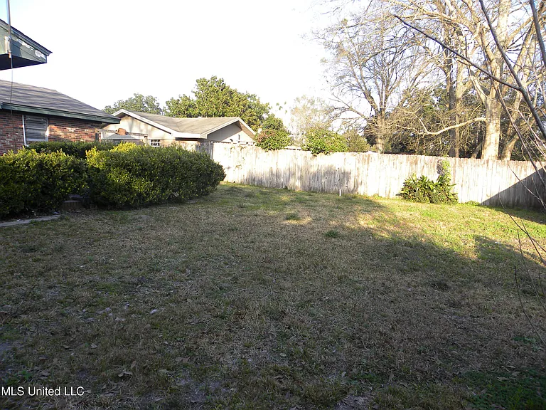 2507 Parkway Rd — Photo 37
