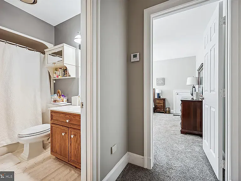 14708 Westbury Rd — Photo 14