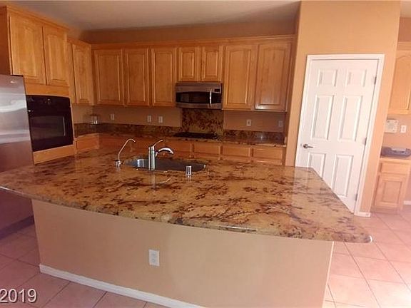 3rd image of 2562 Orangeglory Dr