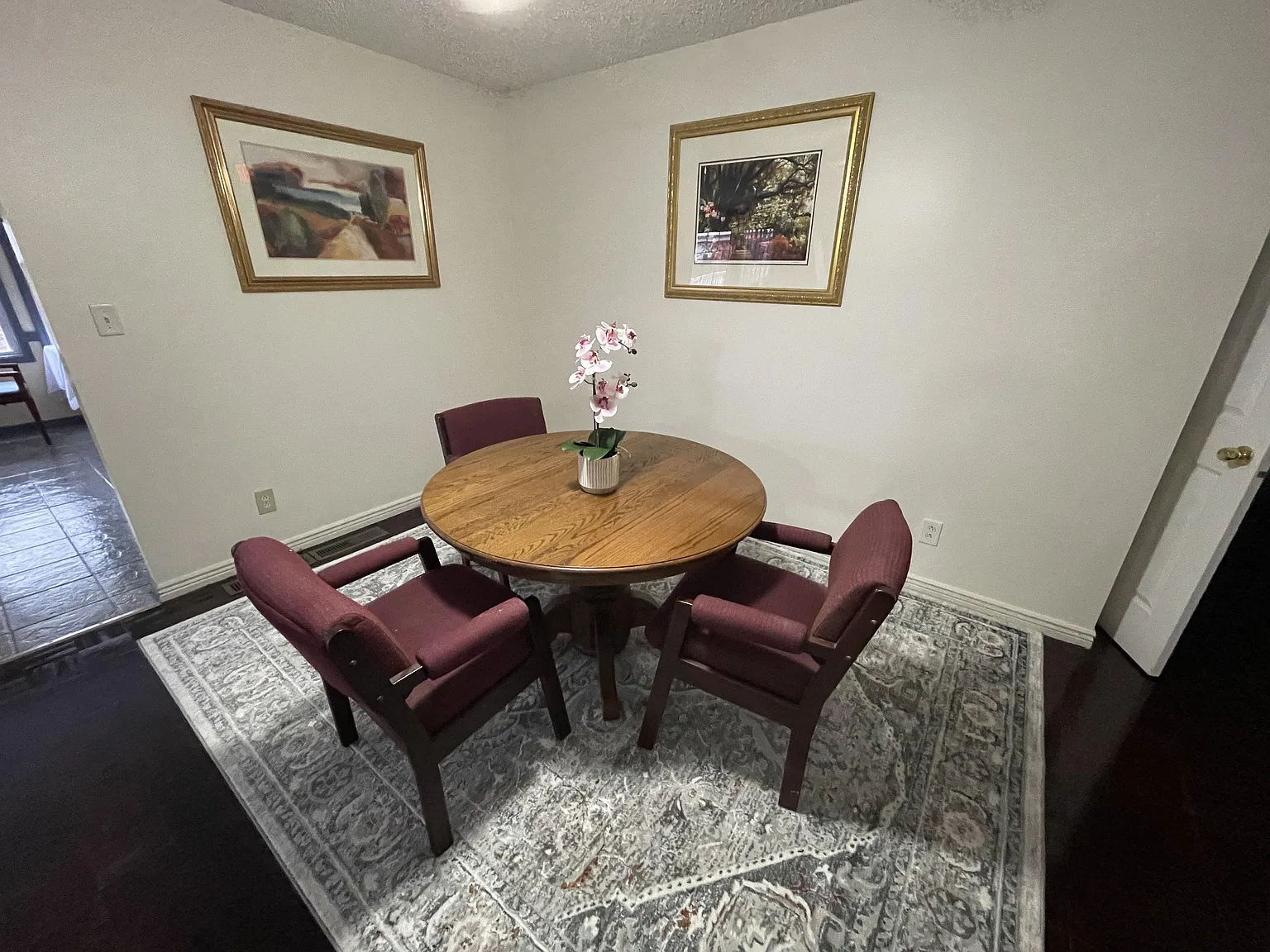4 bed, 5.0 bath, 3000 sqft, $1,364 — Photo 4