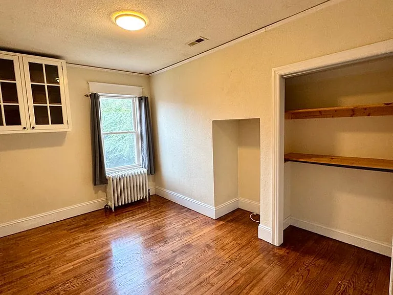 9251 Atwood Ave — Photo 41