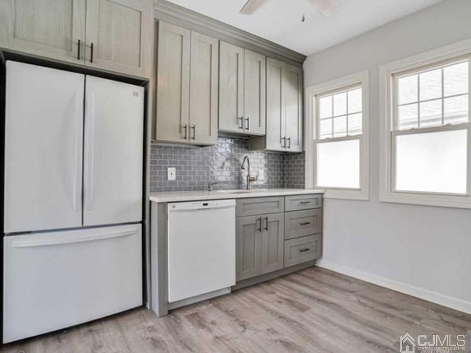1st image of 45 Brookline Ave Floor 2