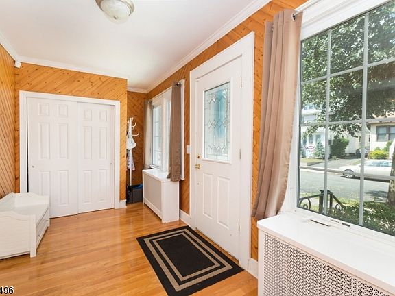 3rd image of 36 Norwood Pl