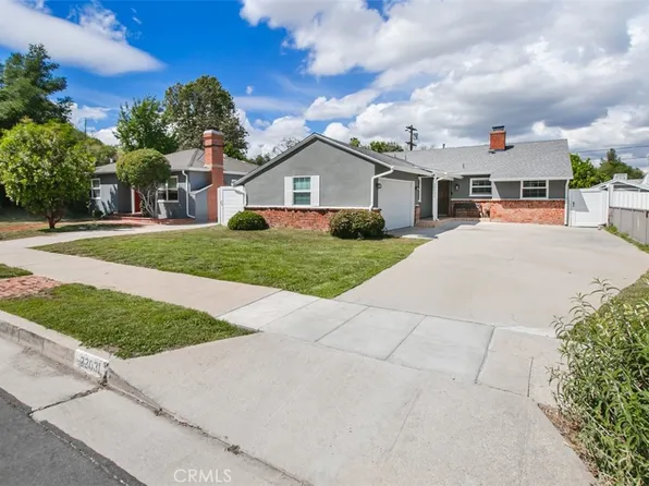 22031 Galvez St, Woodland Hills, CA 91364