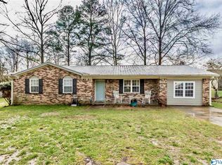 307 Reedy Cir, Boaz, AL 35957