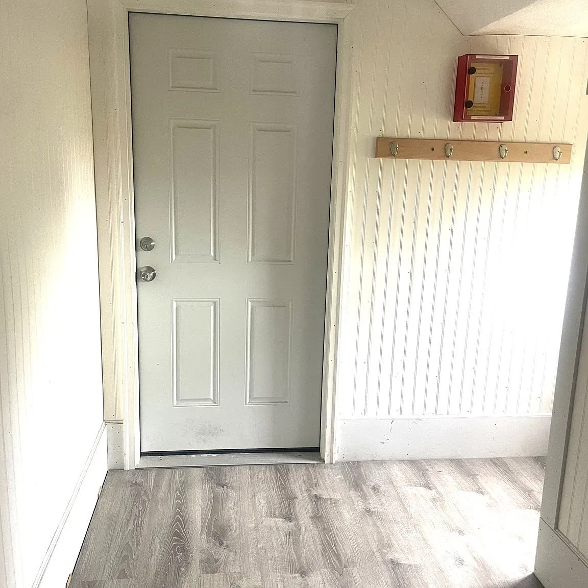 2 bed, 1.0 bath, 900 sqft, $2,350 — Photo 1