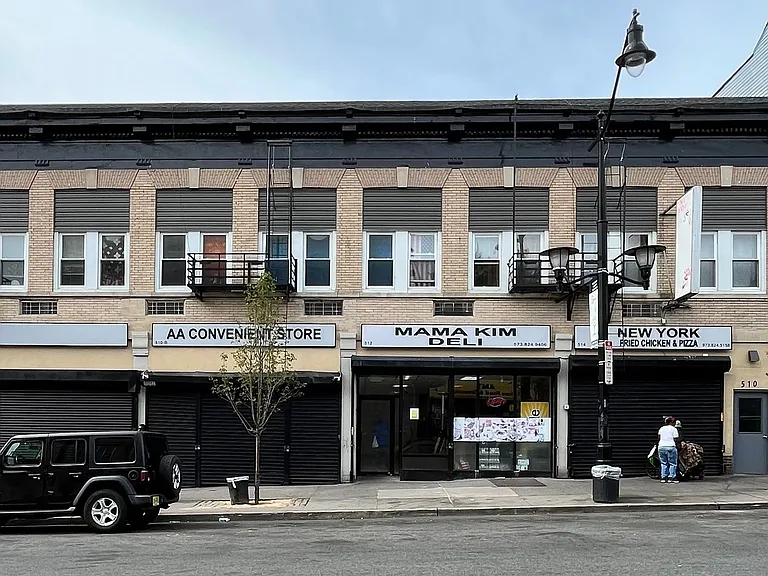 510-514 Clinton Ave — Photo 1