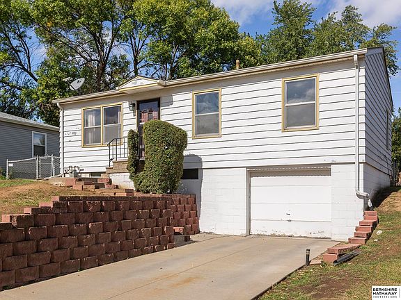 2nd image of 7522 Joseph Ave