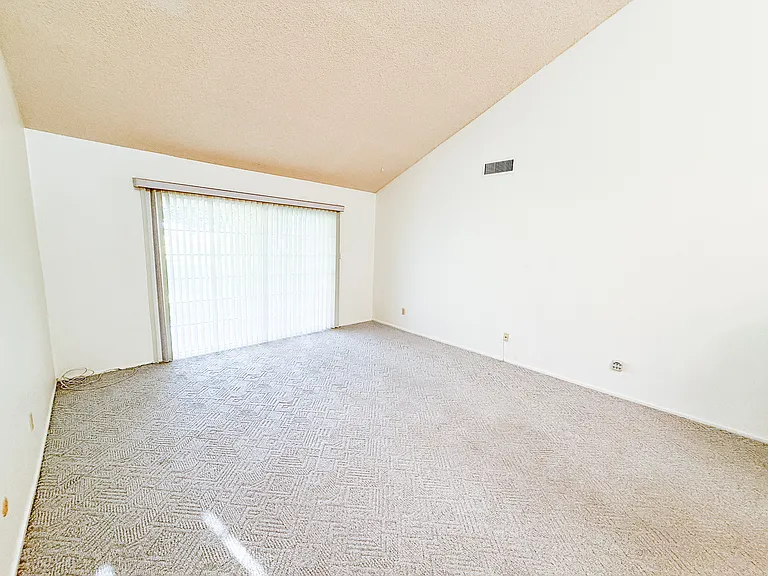 10476 S Del Montes — Photo 4