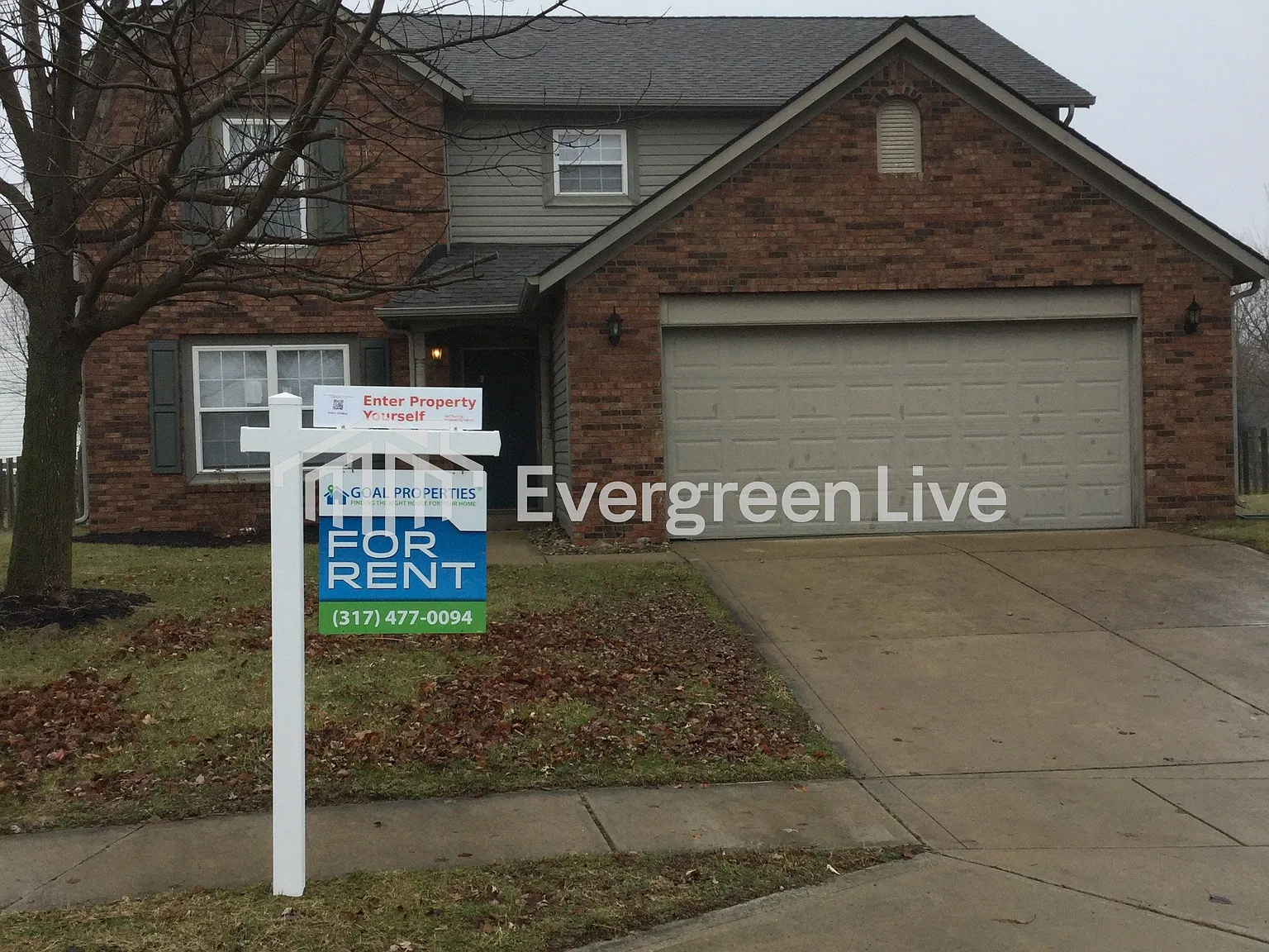 4 bed, 2.5 bath, 2106 sqft, $2,045 — Photo 2