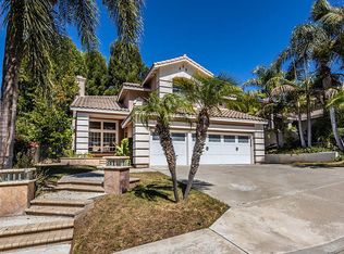 7551 E Hollow Oak Rd, Anaheim, CA 92808