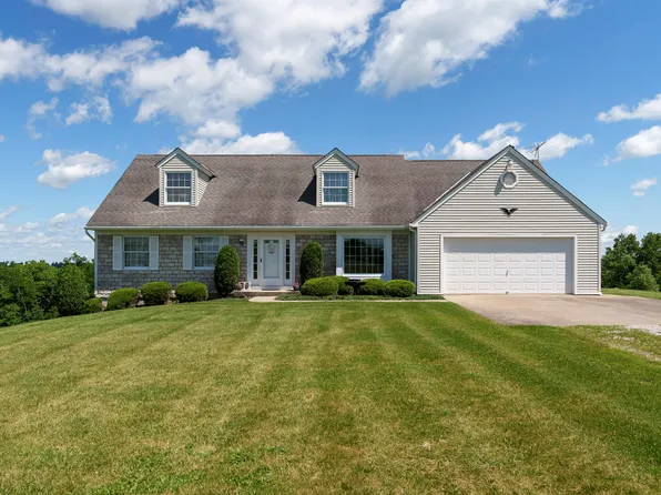 917 Loop Rd, Falmouth, KY 41040