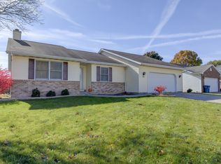 2000 Halifax Dr, Springfield, IL 62703