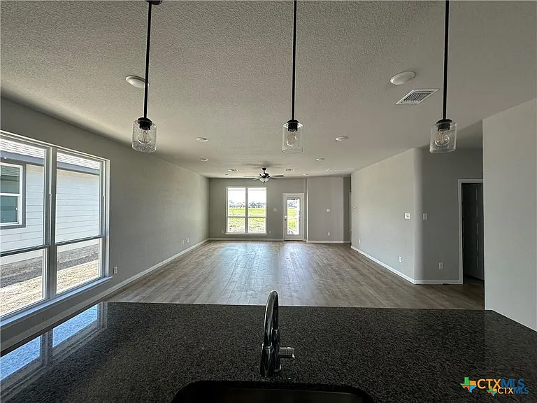 1814 Horatio St — Photo 3