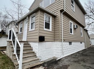 142 Sonora Ave #1, Iselin, NJ 08830