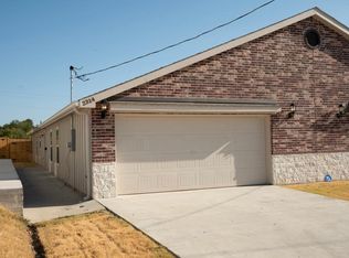 2314 Dalworth St, Grand Prairie, TX 75050