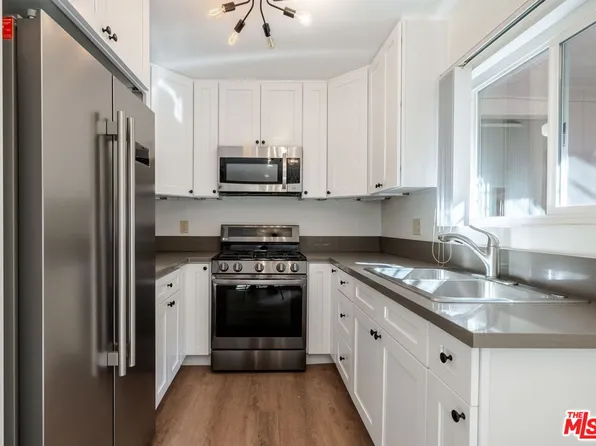 13343 Victory Blvd #8, Van Nuys, CA 91401