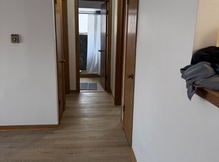 8015 W 30th St #1E, Riverside, IL 60546