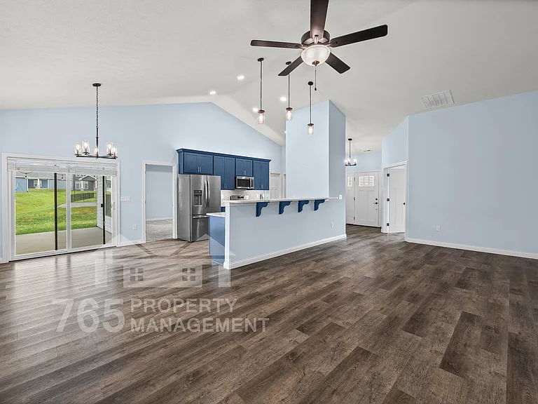 1912 Mud Creek Ct W — Photo 6