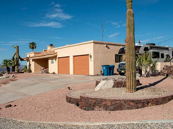 4th image of 3053 Maracaibo Way