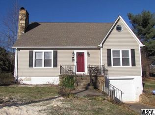 1312 5th Ave SW, Hickory, NC 28602