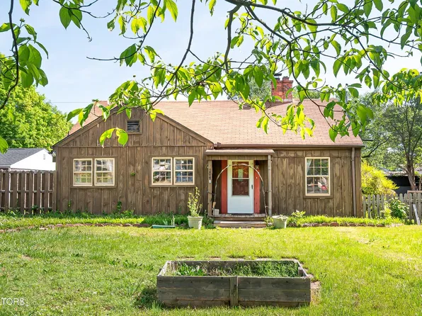 204 Rose Ave, Alcoa, TN 37701