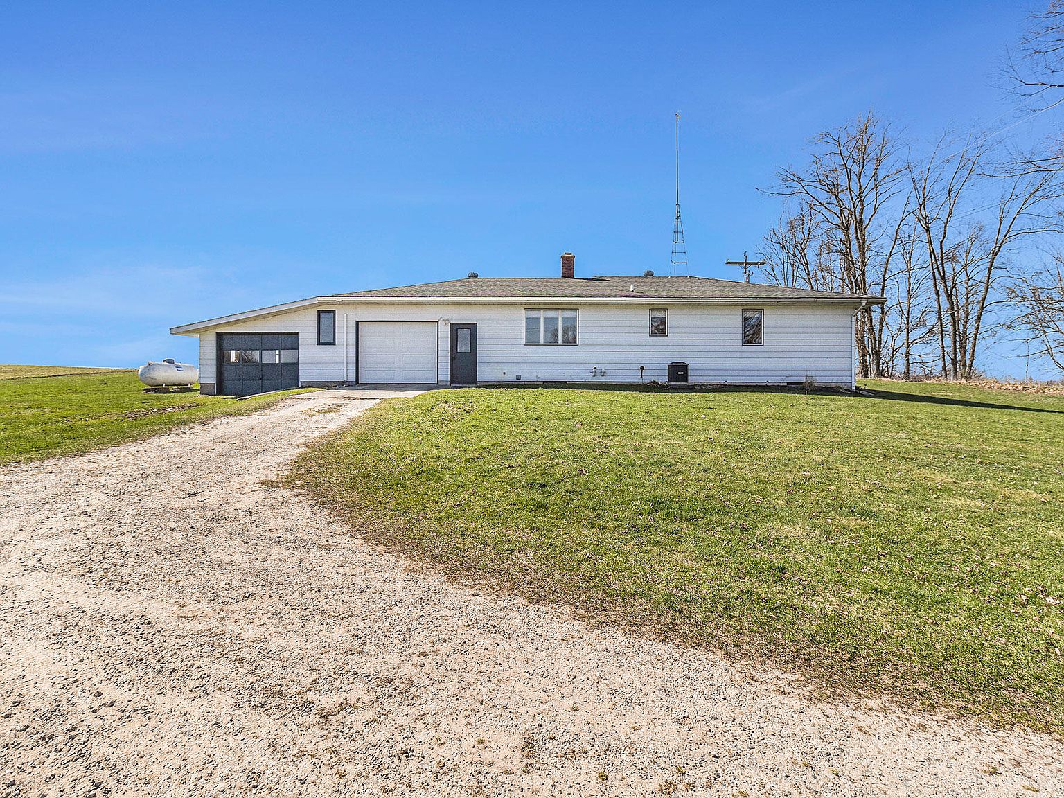 4128 N 200th Rd, Walkerville, MI 49459 | Zillow